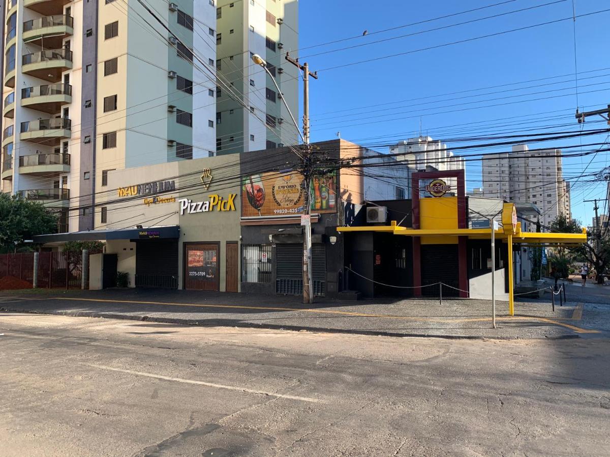Casa Quintal Bueno! 5 Quartos Com Ar Split E Internet Ultra! Perto Do Melhor De Goiania! Marista Parques Areiao E Vaca Brava Hospital Premium Mater Dei Blue Fit Perdomo Goiania Shopping! Εξωτερικό φωτογραφία