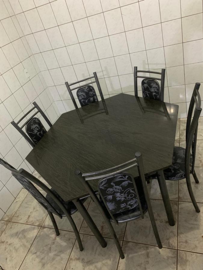 Casa Quintal Bueno! 5 Quartos Com Ar Split E Internet Ultra! Perto Do Melhor De Goiania! Marista Parques Areiao E Vaca Brava Hospital Premium Mater Dei Blue Fit Perdomo Goiania Shopping! Εξωτερικό φωτογραφία